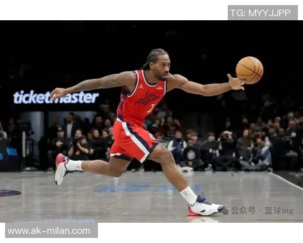 机器人伦纳德半场狂砍16分续写连续21场得分20辉煌纪录