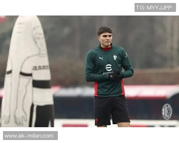 科斯塔库塔对巴尔泰萨吉的忠告：应主动争球而非被动等待